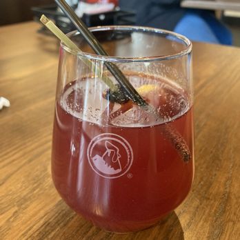 Another Broken Egg Cafe - Lemon blueberry mimosa - Breakfast & Brunch Near Me - Elkridge, Maryland