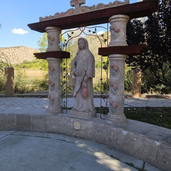 El Santuario De Chimayo - Churches Near Me - Chimayo, New Mexico El Santuario De Chimayo - Churches Near Me - Chimayo, New Mexico