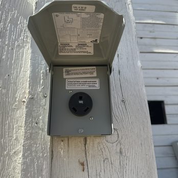 Electrical Pros - Electricians Near Me - Bakersfield, California