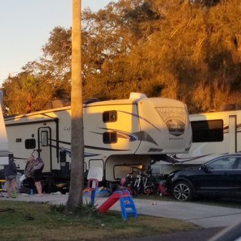 Forest Lake Estates - Zephyrhills, FL - Mobile Home Parks Near Me - Zephyrhills, Florida Forest Lake Estates - Zephyrhills, FL - Mobile Home Parks Near Me - Zephyrhills, Florida