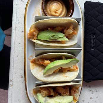 La Mulata - Shrimp Taco - Cuban Near Me - Miami Beach, Florida