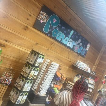 Mercier Orchards - Dog Section - Bakeries Near Me - Blue Ridge, Georgia