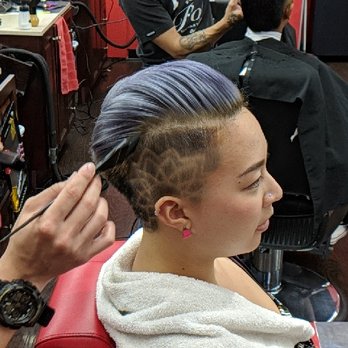 Da Kinez Barbershop - Barbers Near Me - Waipahu, Hawaii