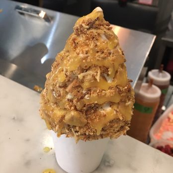 Sweet Jesus - Lemon meringue pie - Desserts Near Me - Toronto, Ontario Sweet Jesus - Lemon meringue pie - Desserts Near Me - Toronto, Ontario