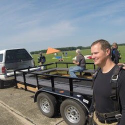 Skydive Tennessee - Diff shots of my experience.  Including the dreaded booty bounce.