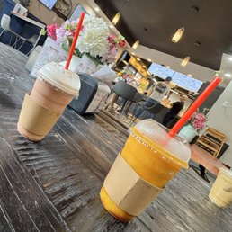 Mango and strawberry smoothies