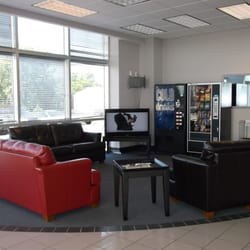 TDR Auto Plaza - Our comfortable waiting area complete with vending machines and Television.