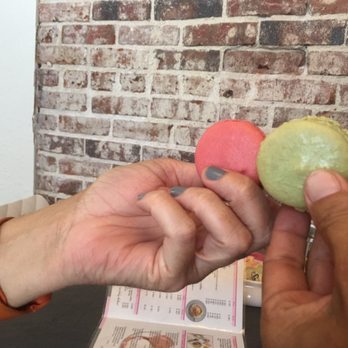 Le Macaron French Pastries - Coffee & Tea Near Me - Jacksonville, Florida