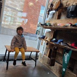 Danner - Bench