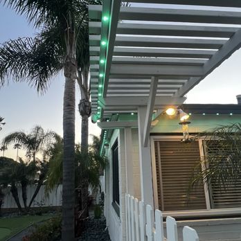 Modern Lightscapes - Love how clean the lights are - Lighting Fixtures & Equipment Near Me - Carlsbad, California Modern Lightscapes - Love how clean the lights are - Lighting Fixtures & Equipment Near Me - Carlsbad, California
