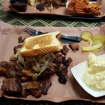 The Smoke Pit - Barbeque Near Me - Concord, North Carolina