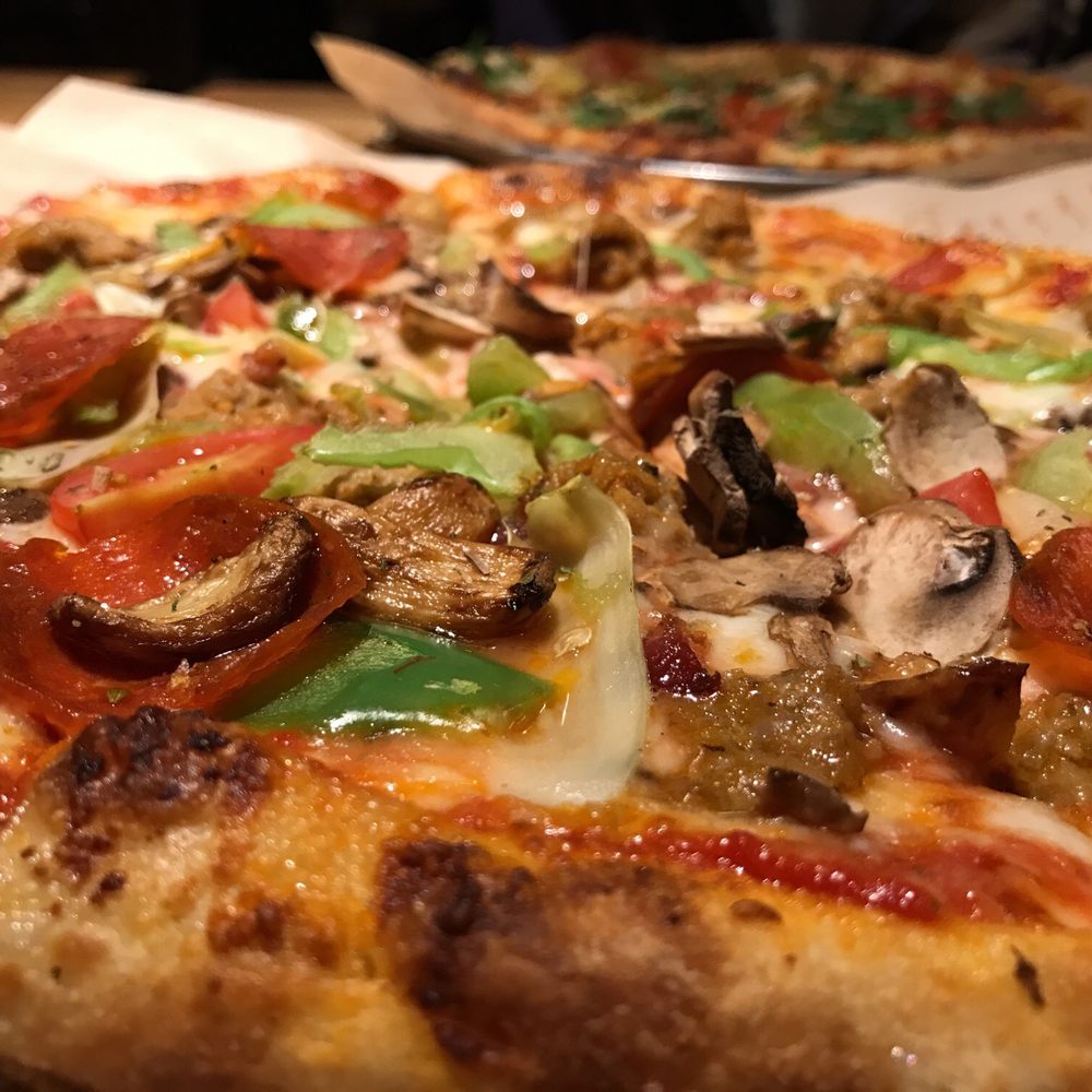 Blaze Pizza - Salad Near Me - Gold River, California