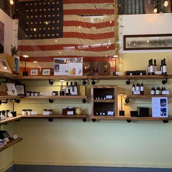 Monte-Bellaria Di California - Honey, oil perfume, and many samples - Farms Near Me - Sebastopol, California Monte-Bellaria Di California - Honey, oil perfume, and many samples - Farms Near Me - Sebastopol, California