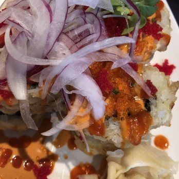 Sushi Tomi - Super bomb roll - Sushi Bars Near Me - Mountain View, California