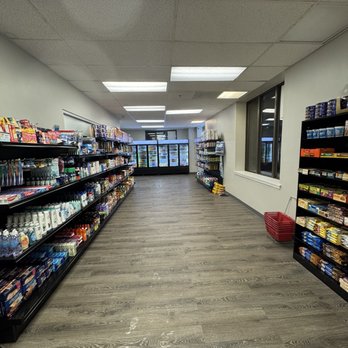 Ballston Market - Interior - Convenience Stores Near Me - Arlington, Virginia Ballston Market - Interior - Convenience Stores Near Me - Arlington, Virginia