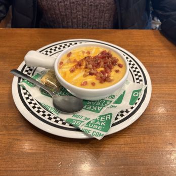 Quaker Steak & Lube - Potato soup - Chicken Wings Near Me - Sevierville, Tennessee Quaker Steak & Lube - Potato soup - Chicken Wings Near Me - Sevierville, Tennessee