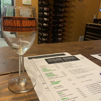 Sugar Ridge Winery - Wine Tours Near Me - Ennis, Texas Sugar Ridge Winery - Wine Tours Near Me - Ennis, Texas