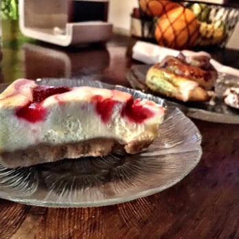 Addicted to The Bean - Strawberry cheesecake - Coffee & Tea Near Me - Largo, Florida