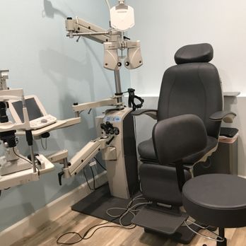 Apple Optometry - Exam equipment - Optometrists Near Me - Chatsworth, California Apple Optometry - Exam equipment - Optometrists Near Me - Chatsworth, California