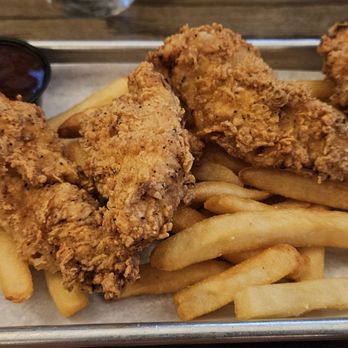 Piggy Bank - Barbeque Near Me - Beacon, New York