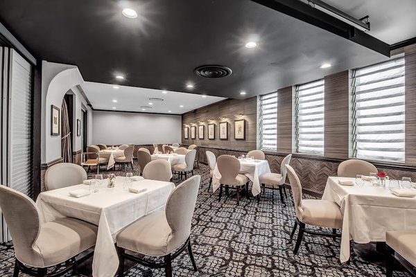 Oliver's Restaurant by null