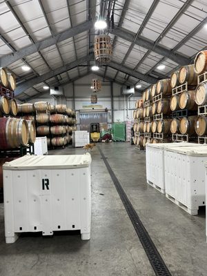 Roche Winery & Vineyards by null