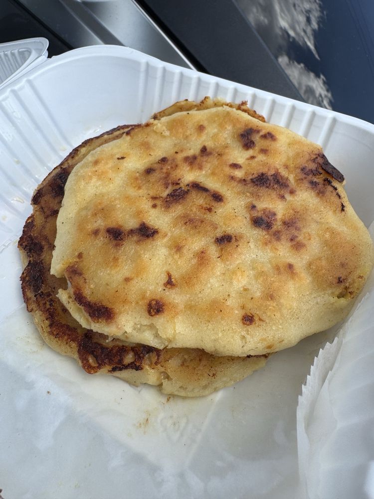 Pupuseria y Taqueria Lupita