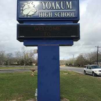 Yoakum Independent School District - Middle Schools & High Schools Near Me - Yoakum, Texas