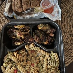 Pra_LEES - Rasta pasta, brussel sprouts, fried salmon