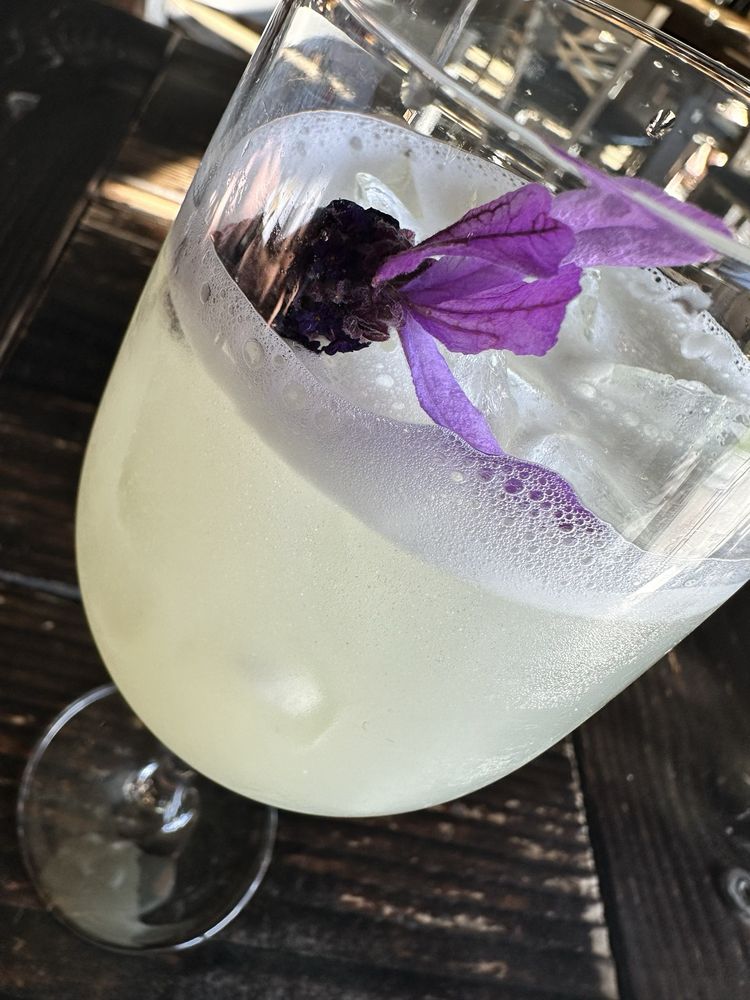 4 Spirits Distillery