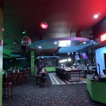 Dave & Buster's Phoenix - Scottsdale - American Near Me - Phoenix, Arizona