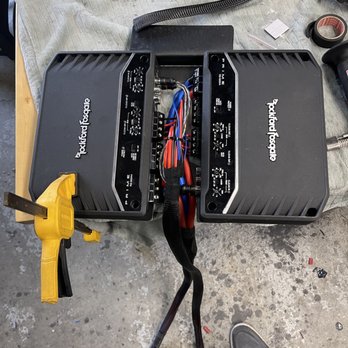 Stereo Warehouse - Rockford Fosgate Amplifier Wringing - Car Stereo Installation Near Me - Pico Rivera, California Stereo Warehouse - Rockford Fosgate Amplifier Wringing - Car Stereo Installation Near Me - Pico Rivera, California