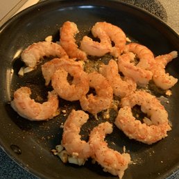 shrimp in a frying pan
