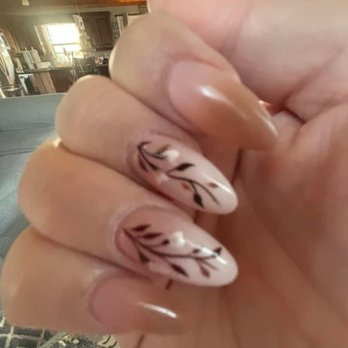 Venus Nail and Spa - Nail Salons Near Me - North Oxford, Massachusetts