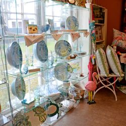 Sanders Gifts and Home Accents