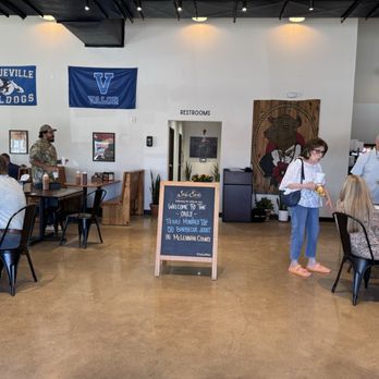 Helberg Barbecue - Barbeque Near Me - Woodway, Texas Helberg Barbecue - Barbeque Near Me - Woodway, Texas