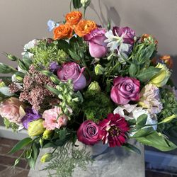 Dolce Blooms