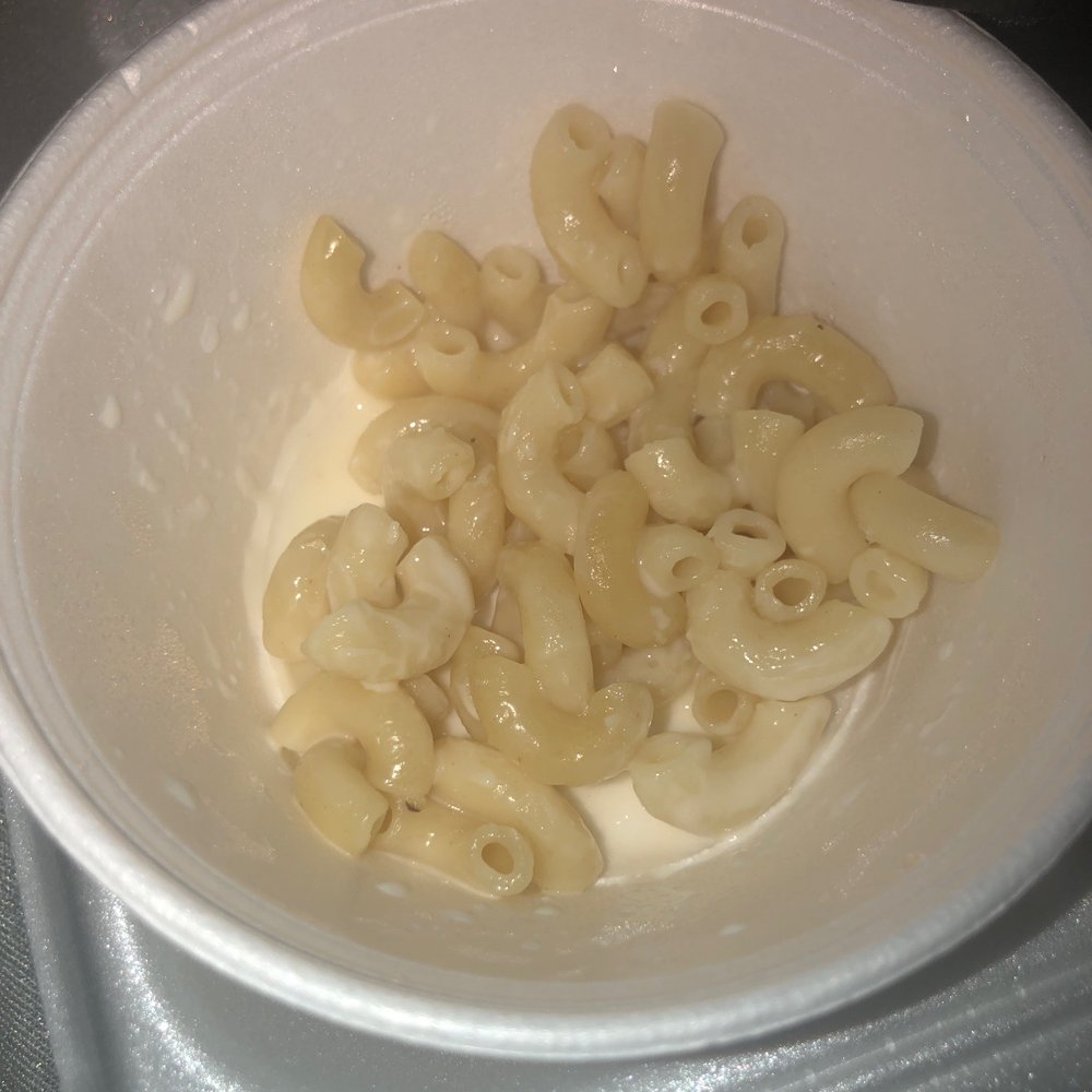 Republic IceHouse - Mac and cheese with hardly any cheese. I couldn't taste it my girlfriend could a little. - American Near Me - Tyler, Texas