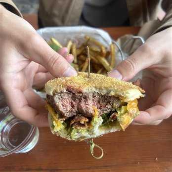 Diablo Burger - Burgers Near Me - Flagstaff, Arizona