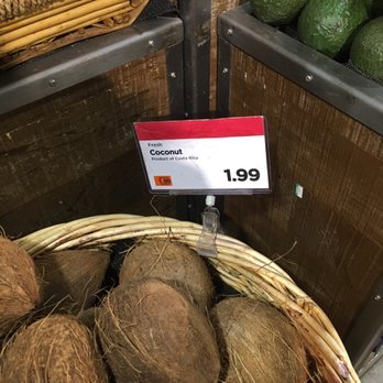 Roche Bros. - Downtown Crossing - Grocery Near Me - Boston, Massachusetts
