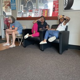 My daughters waiting in lobby for almost three hours ...