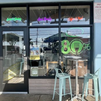 Surf & Sprout - Outside - Juice Bars & Smoothies Near Me - Makaha , Hawaii Surf & Sprout - Outside - Juice Bars & Smoothies Near Me - Makaha , Hawaii