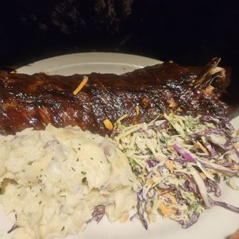 131 MAIN Restaurant - Baby back ribs with smashed potatoes and slaw - New American Near Me - Charlotte, North Carolina