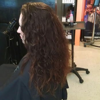 Fusion Hair Salon - Side view before - Hair Salons Near Me - Orlando, Florida