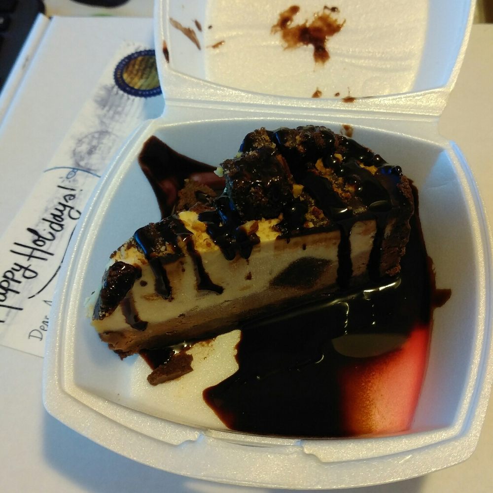 Jz's Pizza - Peanut Butter Fudge Brownie Cheesecake (gluten free) - Pizza Near Me - Toronto, Ontario