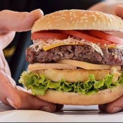 La Casafa - Des burgers savoureux, des américains copieux et des frites maisons ... Venez vite  !!