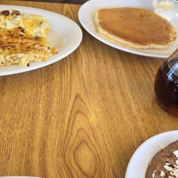 Courthouse Cafe - Senior omelet with pancake - Breakfast & Brunch Near Me - Susanville, California Courthouse Cafe - Senior omelet with pancake - Breakfast & Brunch Near Me - Susanville, California