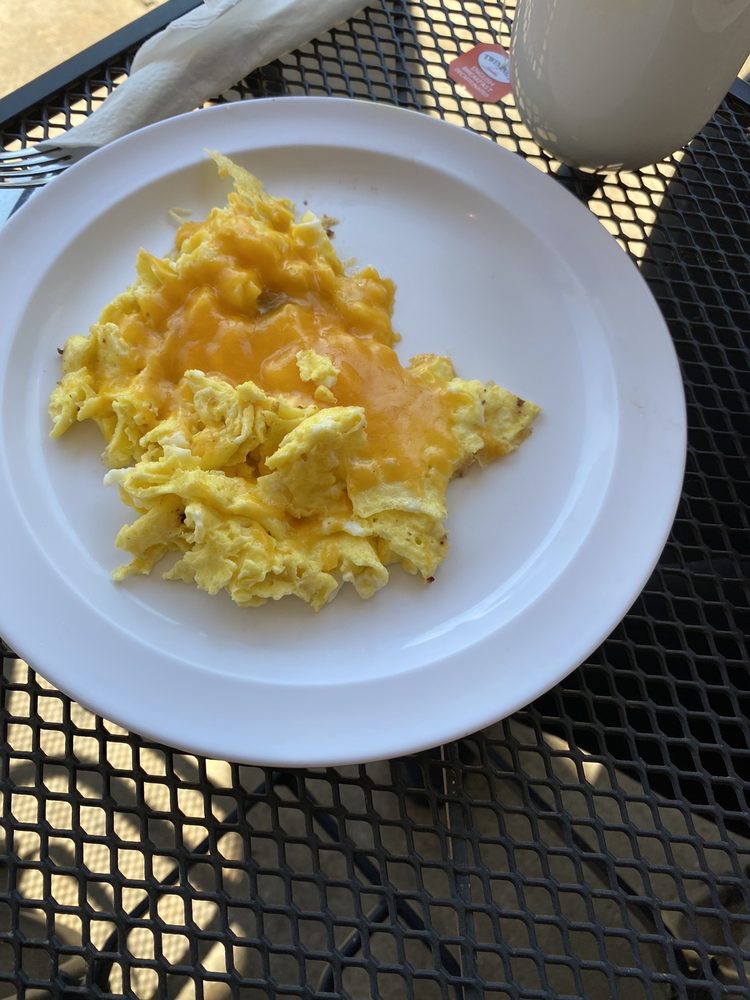 WHISTLE STOP GRILL Updated August 2024 30 Photos & 32 Reviews