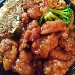 Hunan Express - General Tsos Chicken lunch special