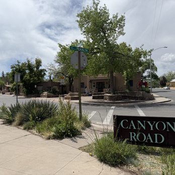 Canyon Road - Art Galleries Near Me - Santa Fe, New Mexico